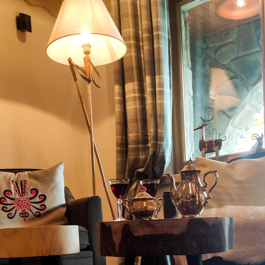 Krokus Park Residence กอสเชียลิสกอ ภายนอก รูปภาพ