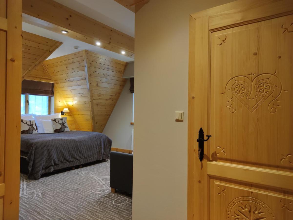 Krokus Park Residence กอสเชียลิสกอ ภายนอก รูปภาพ